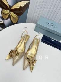 Picture of Prada Shoes _SKUPradasz35-403CRR061219083